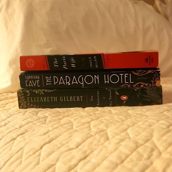 Historical Fiction Book Bundle  - Picture 1 of 7